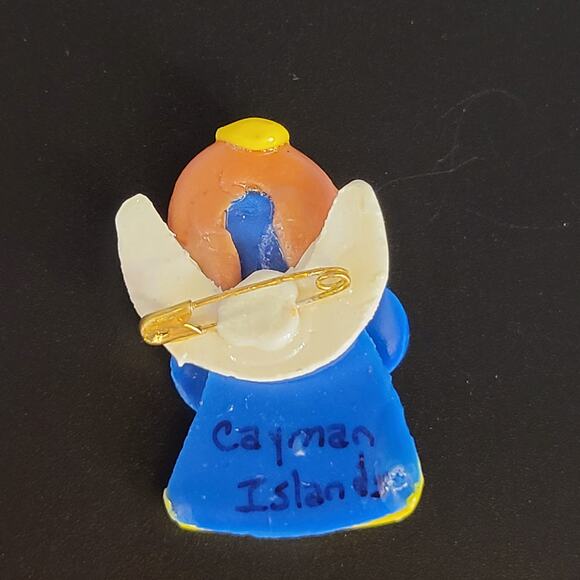 Cayman Islands Handcrafted Clay Angel Brooch Pin 1.45" Souvenir Handcrafted - Picture 2 of 5